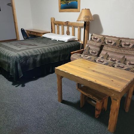 Willamette Pass Inn & Chalets Odell Lake Buitenkant foto
