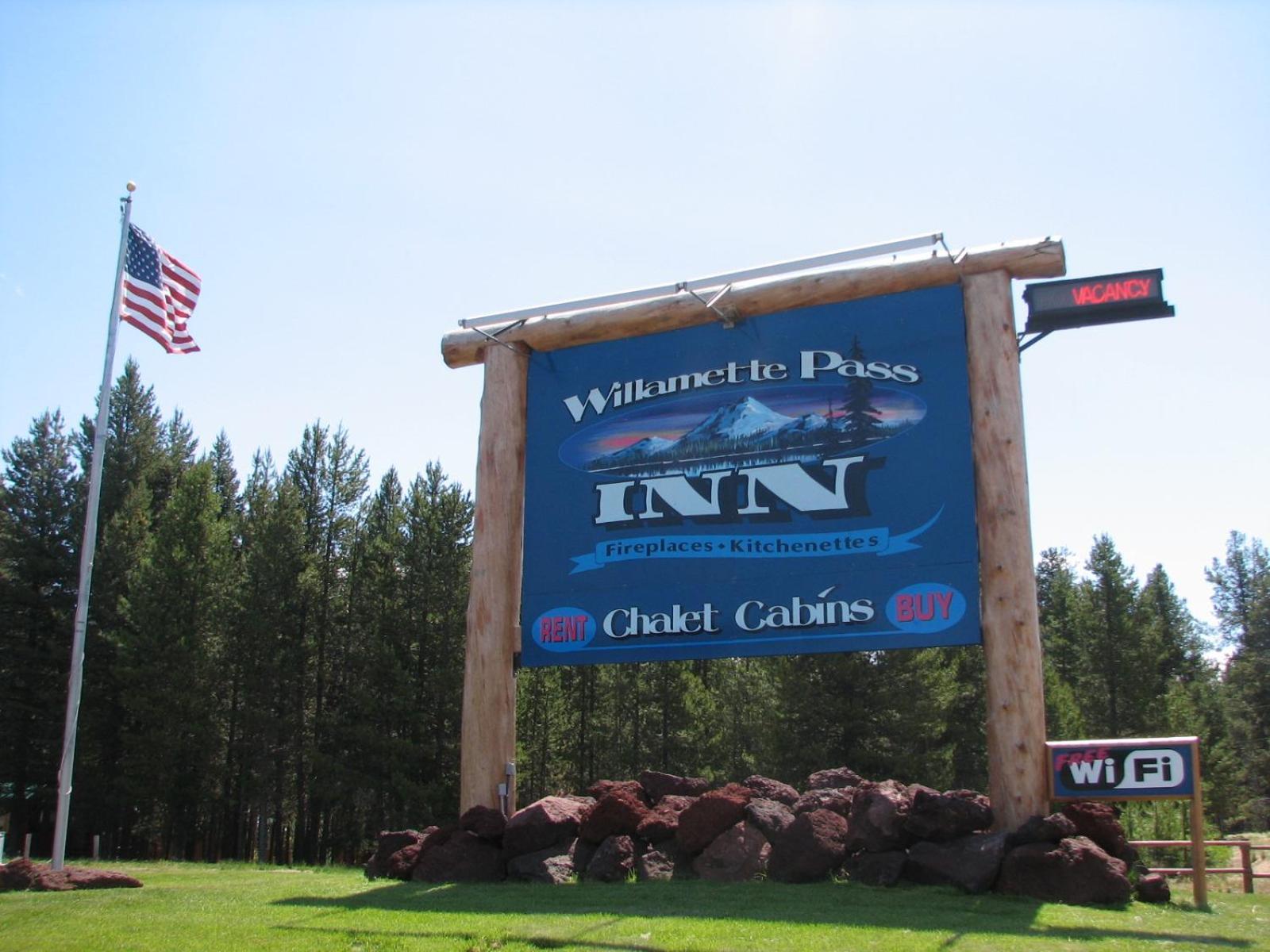 Willamette Pass Inn & Chalets Odell Lake Buitenkant foto
