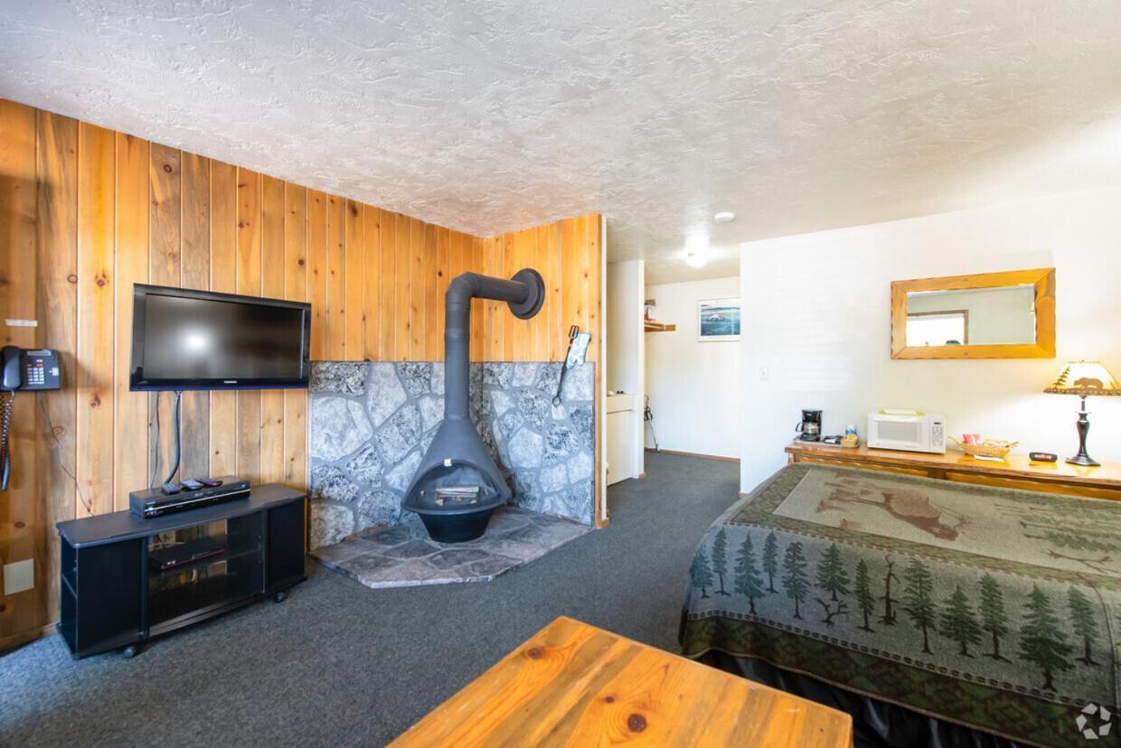 Willamette Pass Inn & Chalets Odell Lake Buitenkant foto